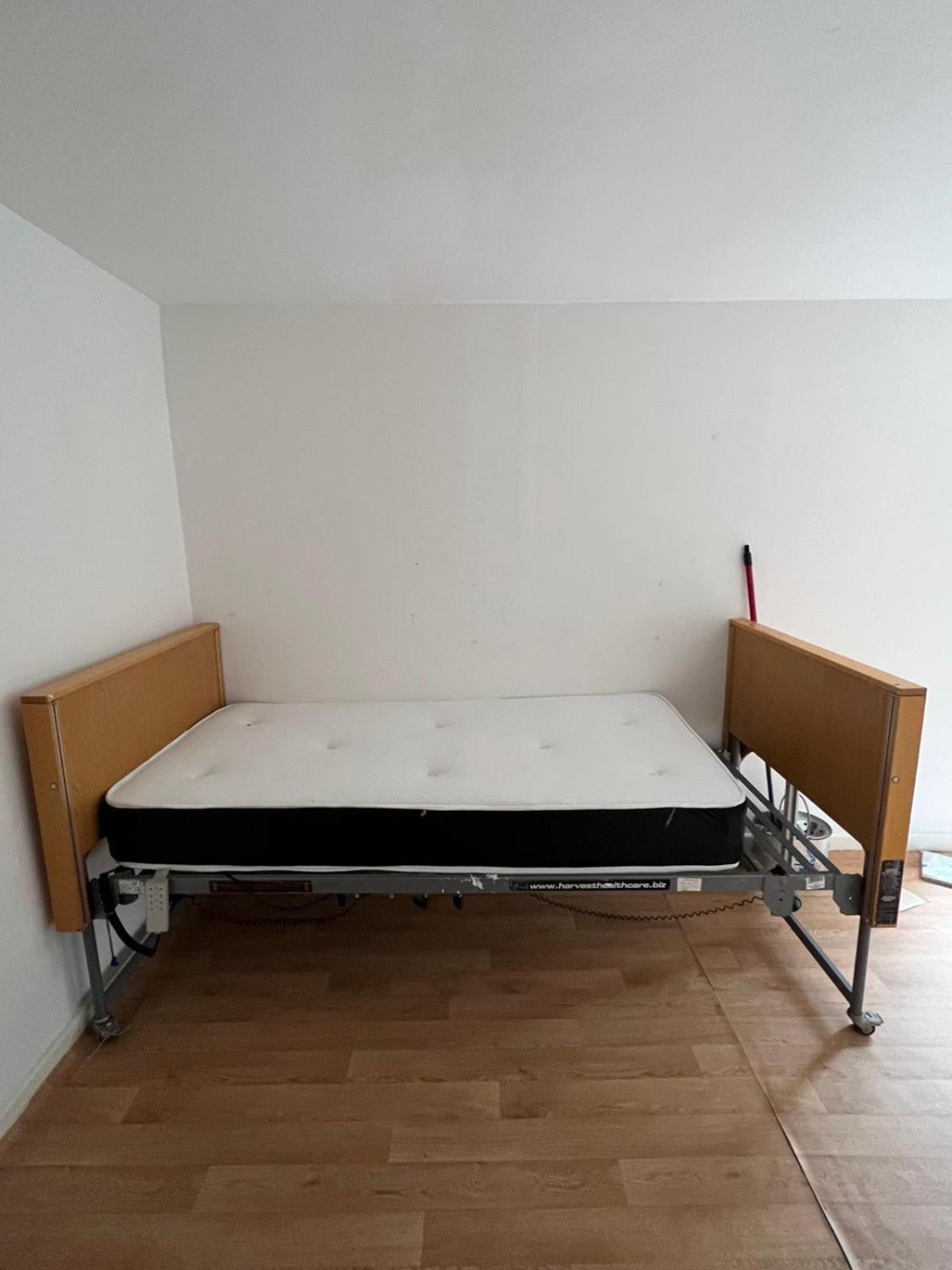 Golders Way Rooms Londen Buitenkant foto